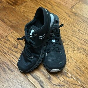 On Cloud Womens Shoes Cloud X Black EUC size 8